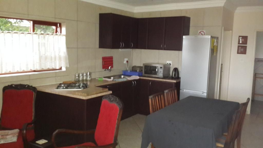 Magaliqua Guest House Noordheuwel Pokoj fotografie